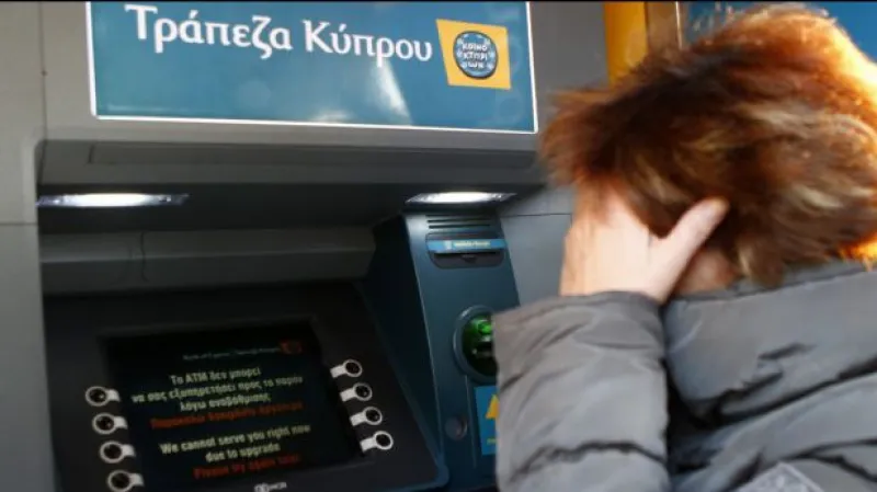 Rozhodnutí o zdanění vkladů na Kypru se odkládá