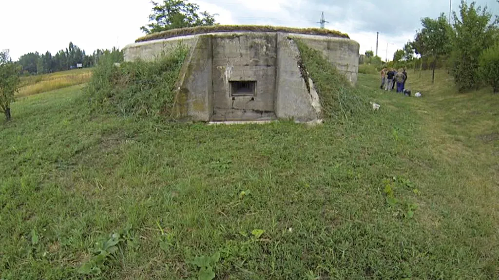 Z Vrby A Hřbitova Budou Díky Slovenským Nadšencům Muzea — ČT24 — Česká ...