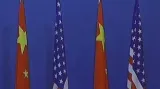 Americké a čínské vlajky