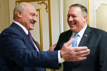 Na dvorku u protivníka. Lavrov navštívil Latinskou Ameriku, Pompeo Bělorusko