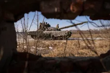 Ukrajina plánuje jarní protiofenzivu. Chce vrazit klín do ruské fronty na jihu a bombardovat letiště nepřítele