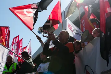 Železniční dopravu ve Španělsku ochromila stávka za zvýšení bezpečnosti