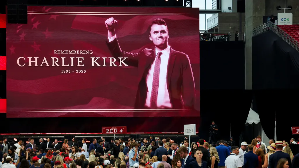 Rozloučení se zastřeleným konzervativním aktivistou Charliem Kirkem