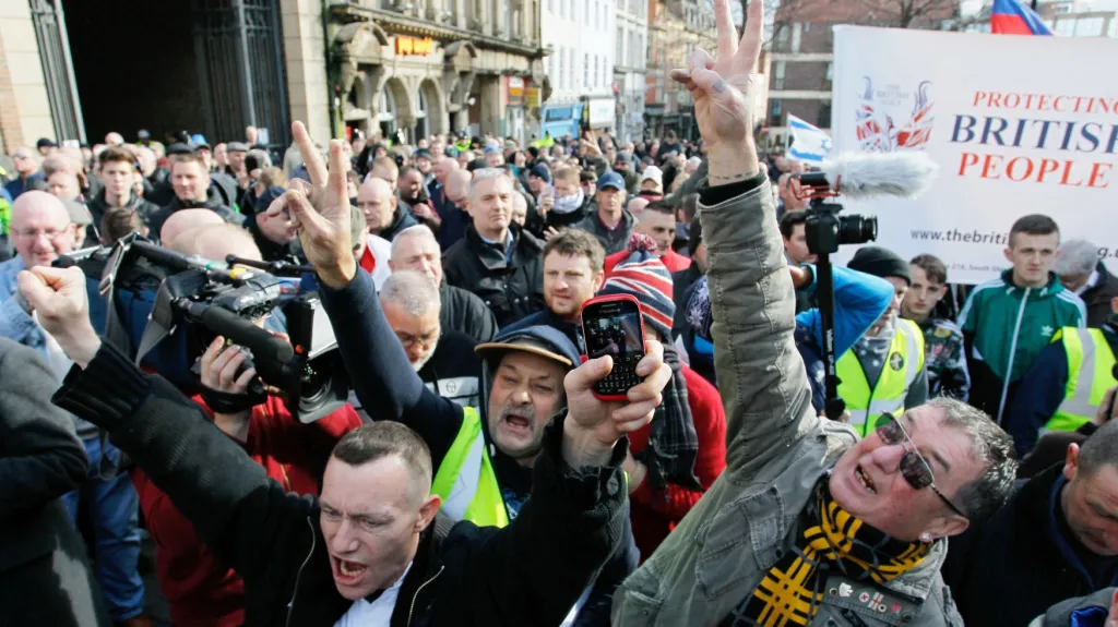 Demonstrace Pegidy v Newcastlu