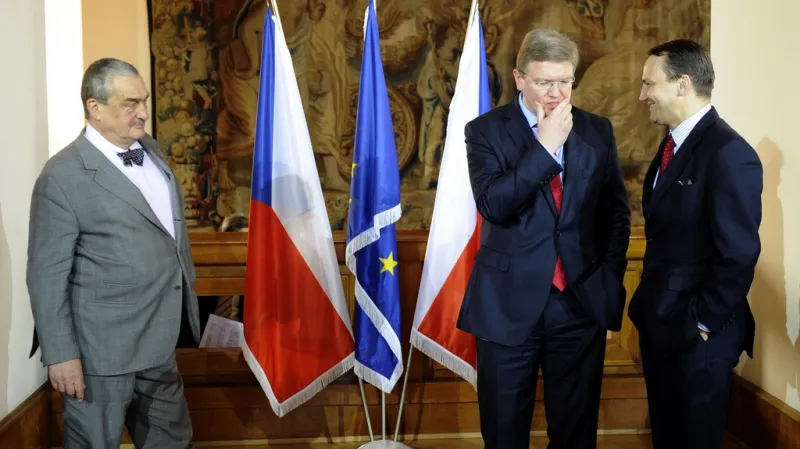 Schwarzenberg, Füle a Sikorski při setkání V4 a EU v Praze