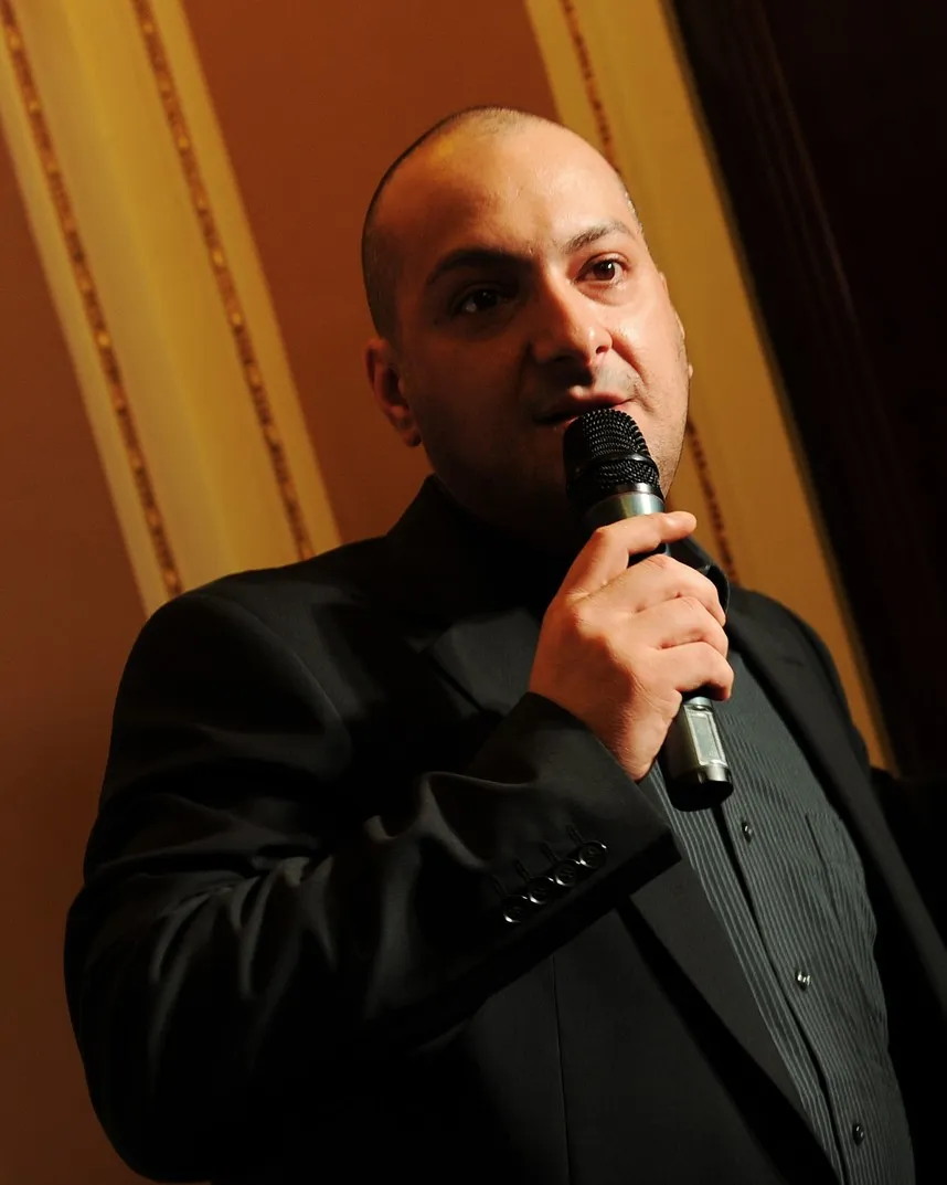 Zemřel moderátor Patrik Hezucký