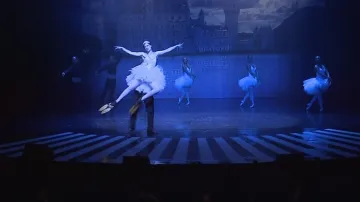 V muzikálu se objeví i baletní číslo s ploutvemi na nohou