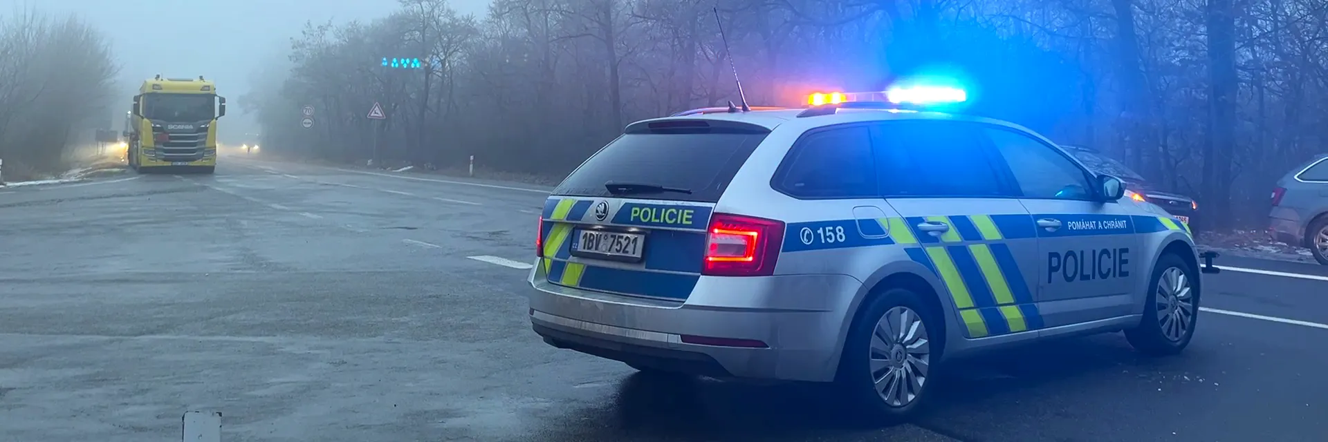 Namrzající mrholení způsobilo v části Moravy přes sto nehod