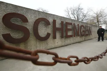 EU chce lépe chránit vnější hranice a donutit sociální sítě k mazání teroristického obsahu