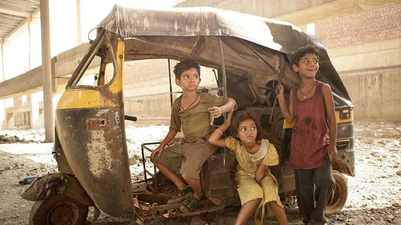 Z filmu Milionář z chatrče