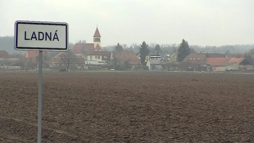 Obec Ladná byla od 70. let součástí Břeclavi