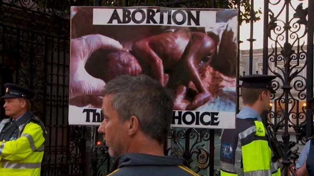 Irské protesty proi potratům