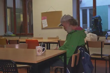 Mrazivé počasí plní noclehárny a azylové domy pro bezdomovce