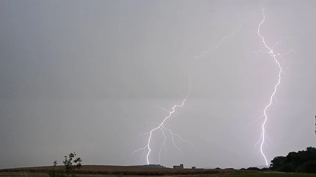 Blesky na Podbořansku