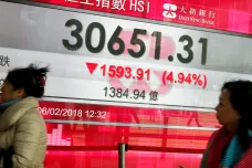 Po propadu akcií v USA zažily velké ztráty i asijské trhy