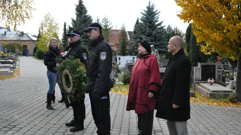 28. říjen v Lounech
