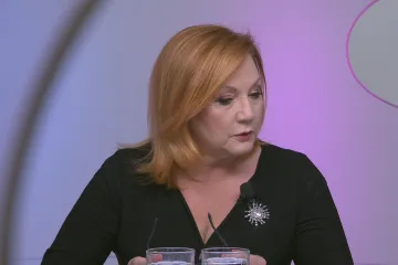 Udržet deficit rozpočtu pod 300 miliardami bude velmi obtížné, míní Schillerová