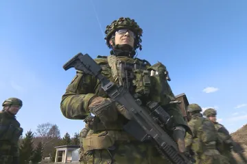 Výdaje na obranu se v závěru roku zvýšily o 43 miliard