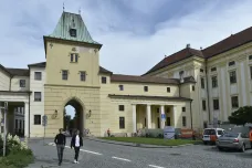 V Kroměříži opravují Mlýnskou bránu. Připomene život unikátních biskupských gardistů