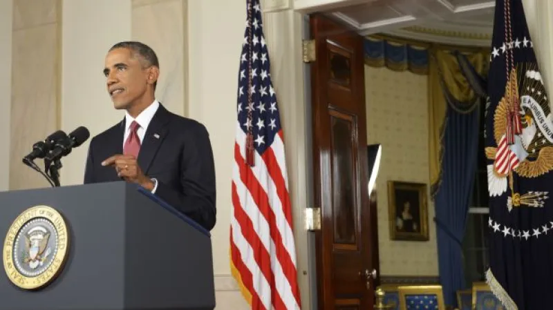 Obama promluvil o úderech proti IS