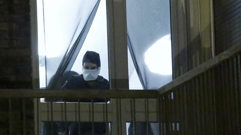 Policie prohledala bydliště zadržených žen