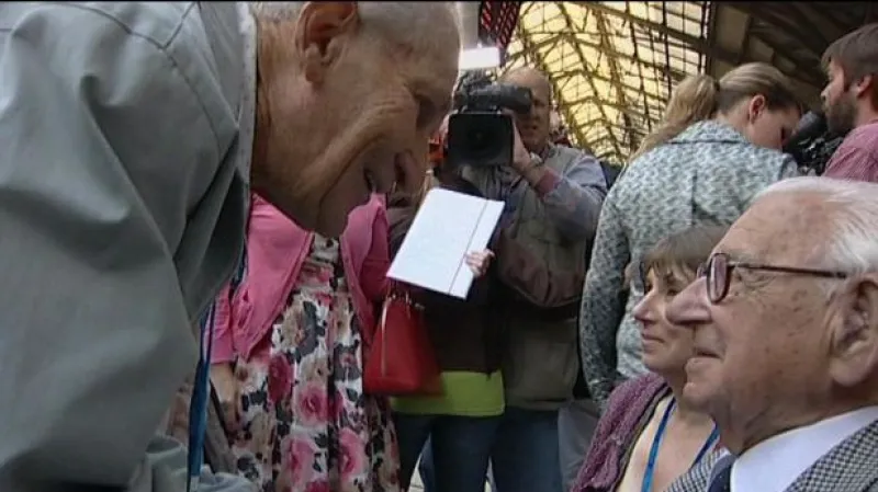 Studenti dál šíří petici na podporu Nicholase Wintona