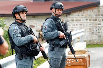Srbsko tvrdí, že snížilo počet vojáků u hranic s Kosovem