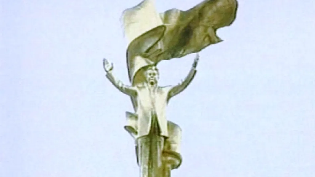 Socha turkmenského diktátora Nijazova