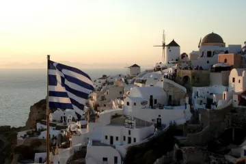 Řecko tlačí na držitele dluhopisů, chce jejich příslib o výměně