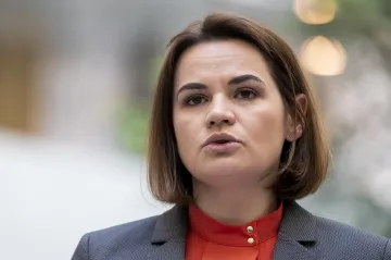 Biden přijal v Bílém domě Cichanouskou. Politička žádá další sankce proti Lukašenkovu režimu