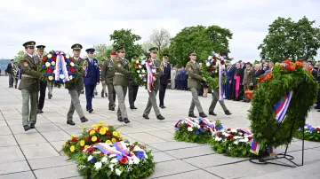 Pietní akt a slavnostní nástup na Vítkově