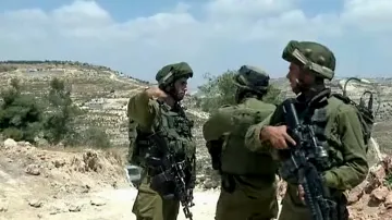 Izraelské bezpečnostní síly pátrají po trojici teenagerů