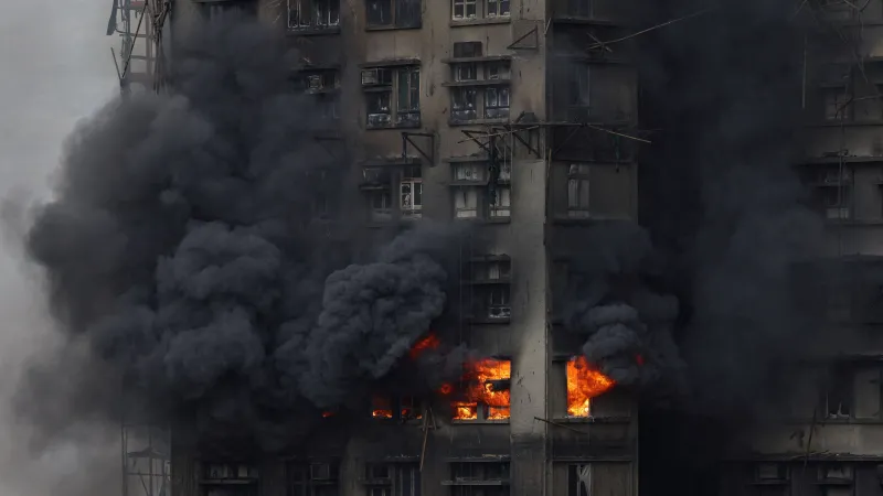 Požár bytového komplexu v Hongkongu