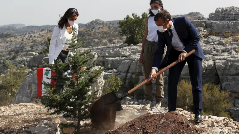 Francouzský prezident Emmanuel Macron v Libanonu