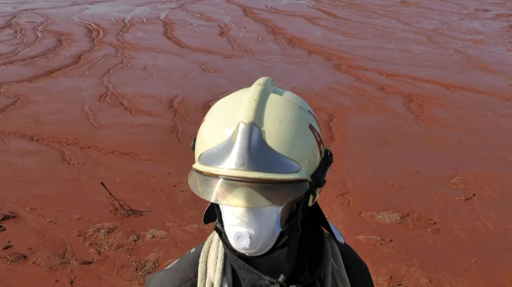 Ekologická katastrofa v maďarském Kolontáru