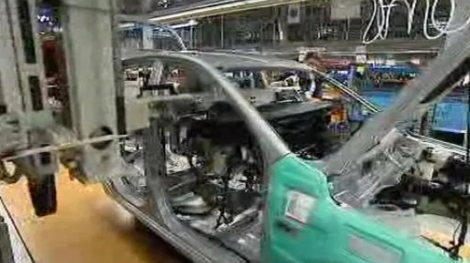 Automobilky v Česku si mnou ruce