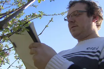 Bio inspektoři kontrolují na poli i v prodejnách