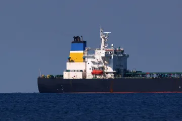 Britská armáda bude moci zabavovat lodě ruské stínové flotily, oznámila vláda