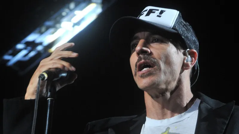 Red Hot Chili Peppers / zpěvák Anthony Kiedis