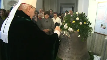 Žehnání veselským zvonům