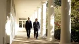 Barack Obama a George Bush v Bílém domě