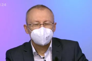 Nejsem proti ruské vakcíně, musí být ale ověřená, říká proděkan Šedo