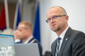 SOCDEM opouštějí lidé, odmítají možnou spolupráci se Stačilo!