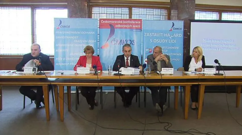 Brífink odborů k návrhu státního rozpočtu na r. 2013