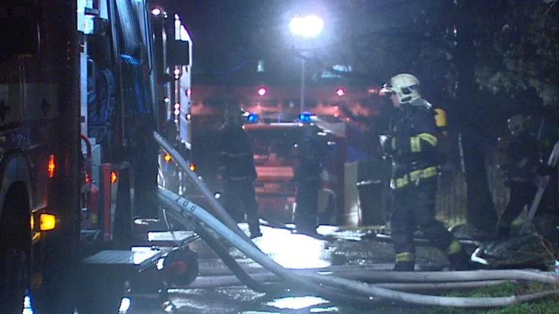 Zásah hasičů v Kaplické ulici v Praze 4