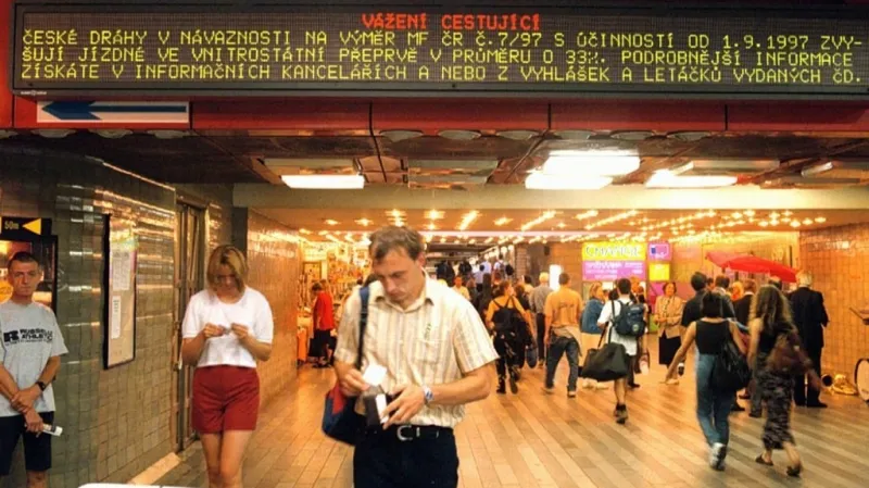 Nová odbavovací hala před rekonstrukcí