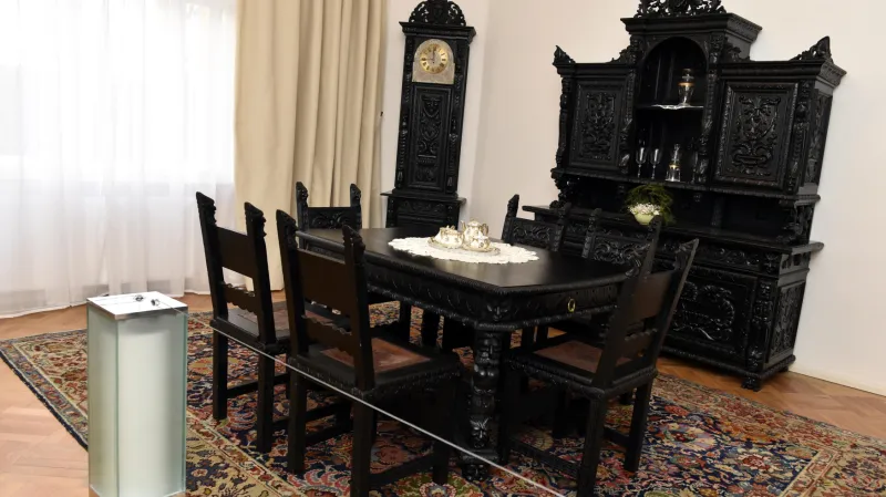 Z expozice Svět brněnské buržoazie ve vile Löw-Beer