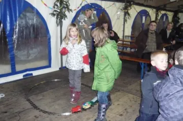 Hrátky s Kulíškem ve vánočním stanu