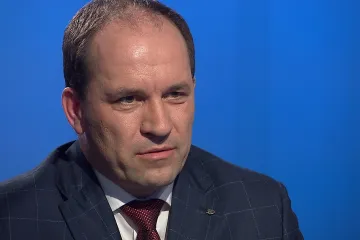 Konzervativní neznamená návrat do středověku, chceme 10 procent voličů, říká nový šéf KDU-ČSL