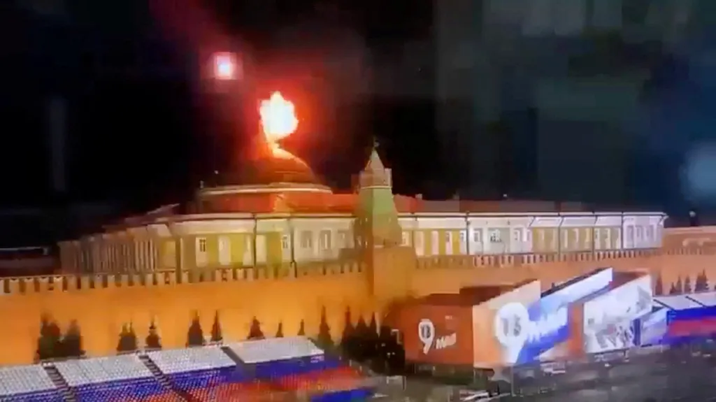 Údajný dronový útok na Kreml
